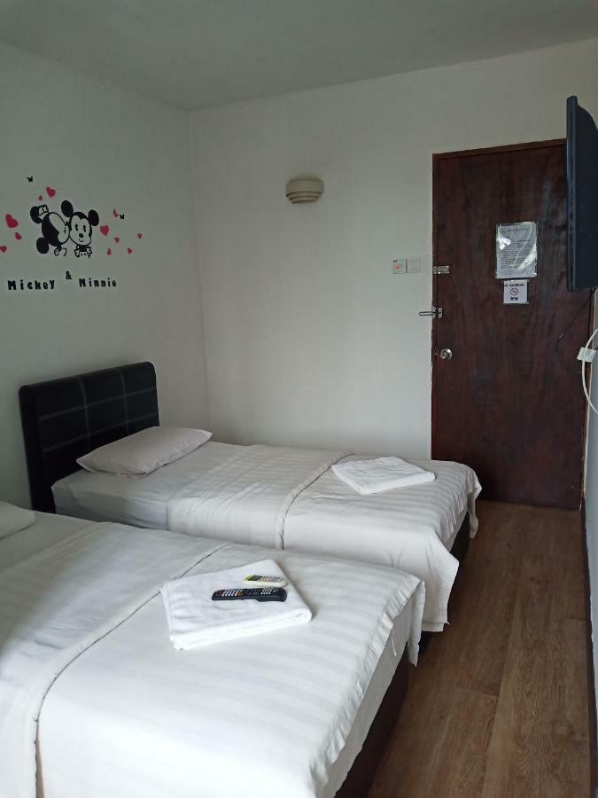 Hotel Truly Asia Kota Kinabalu Exteriör bild
