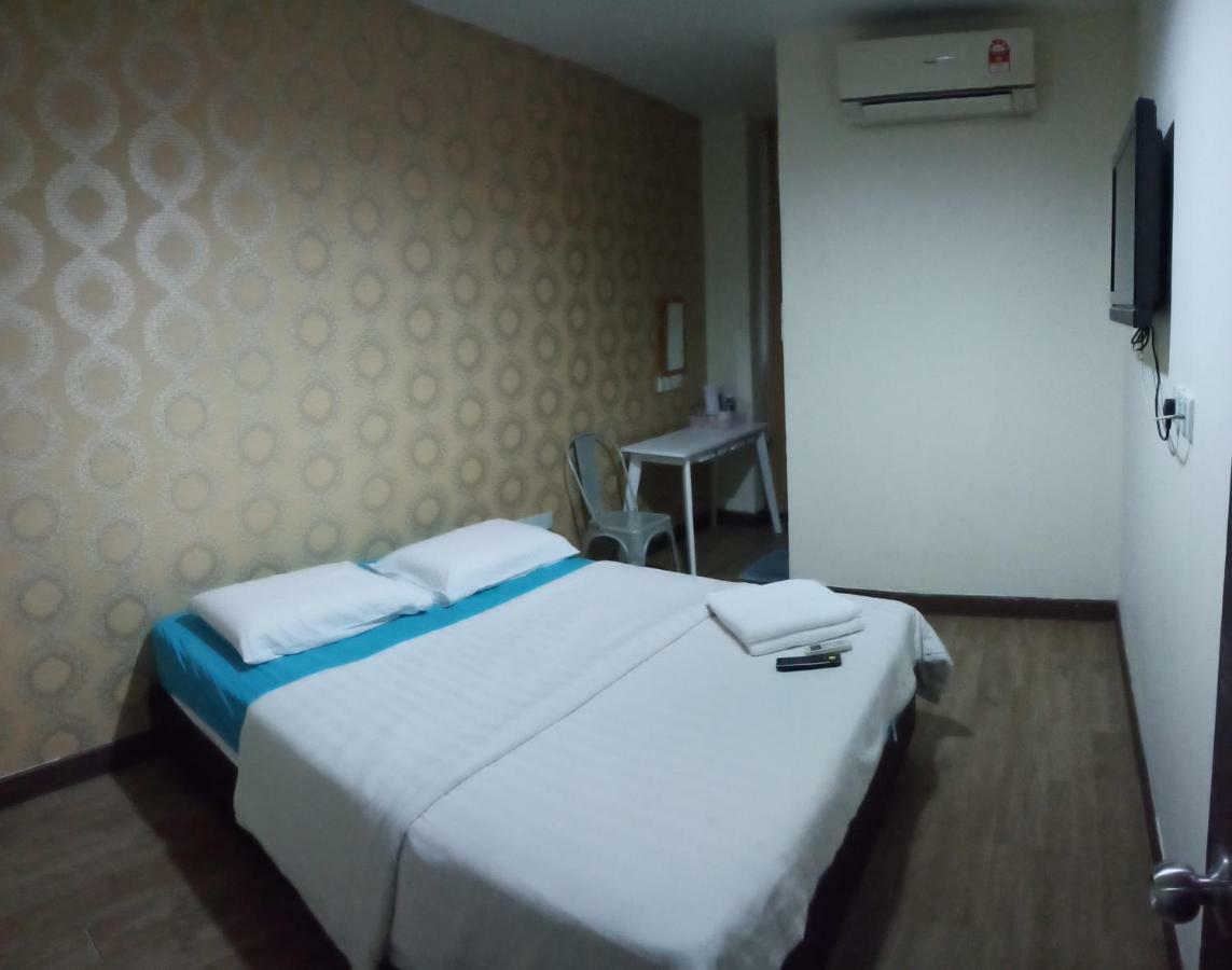 Hotel Truly Asia Kota Kinabalu Exteriör bild